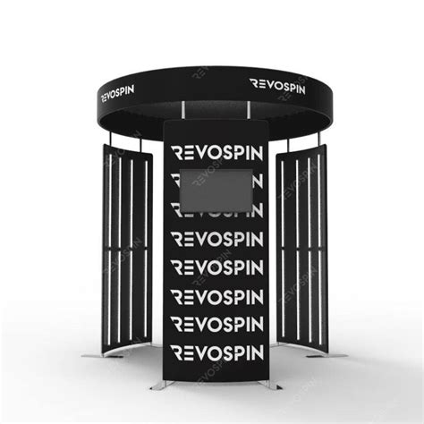 Trying out the 360 photo booth from Revospin!.